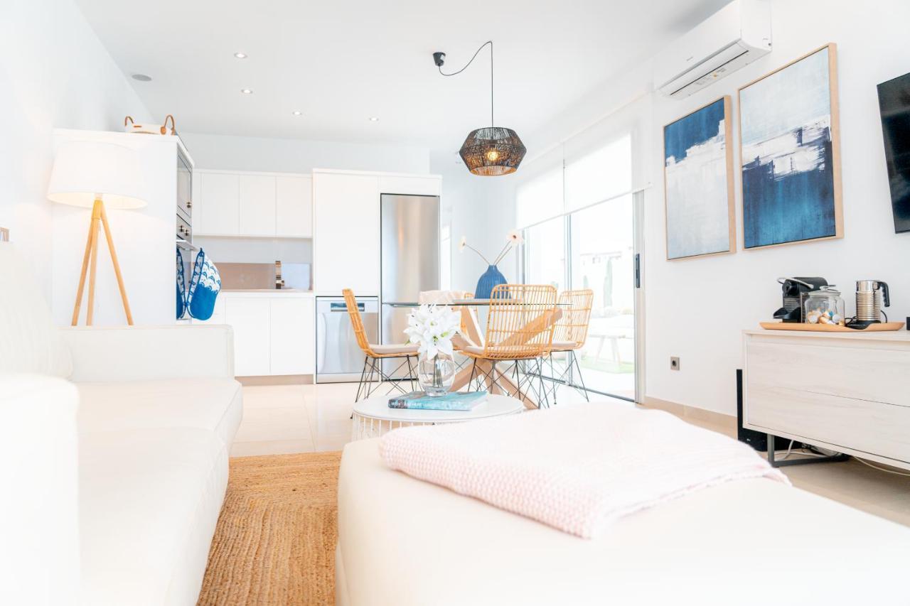 Mara Marina Suites 4 بلايا بلانكا المظهر الخارجي الصورة